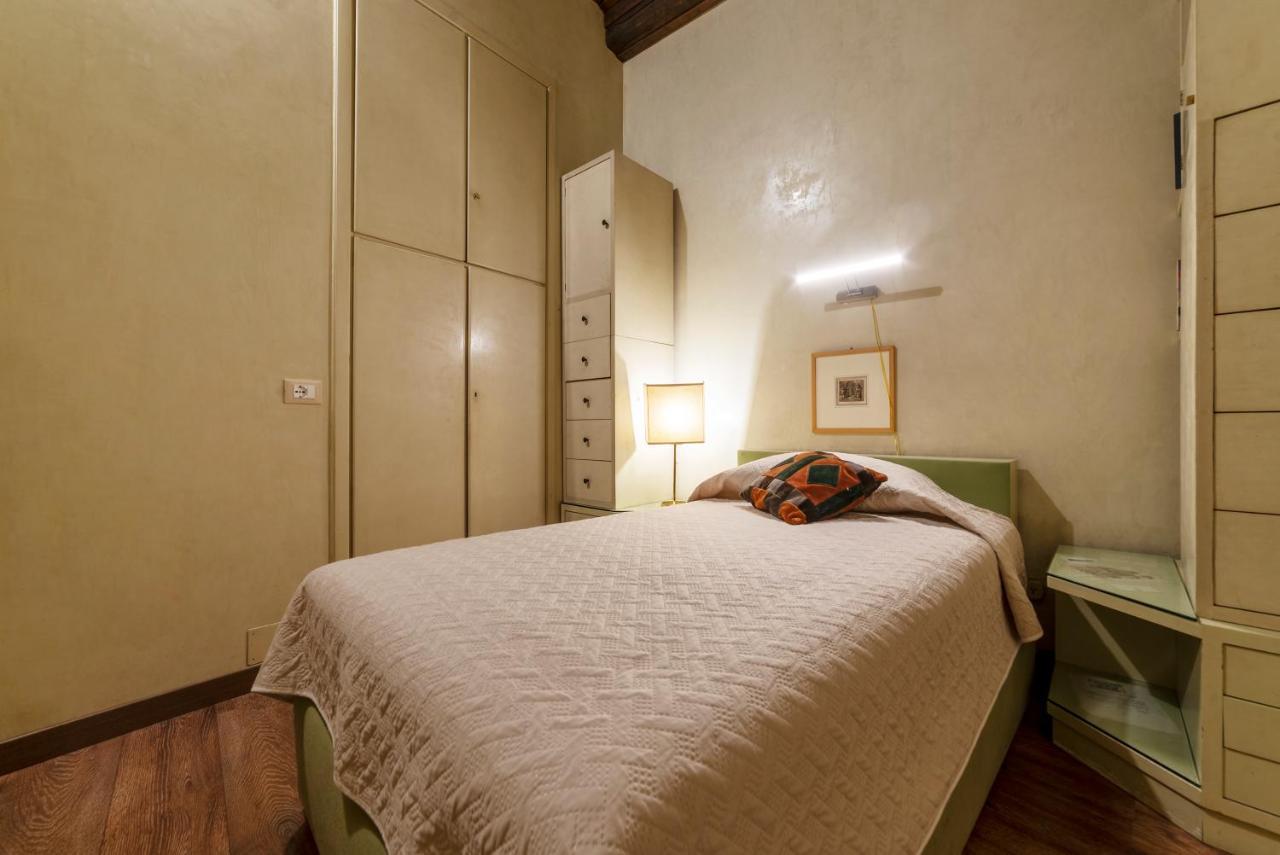 Pantheon Luxury Rom